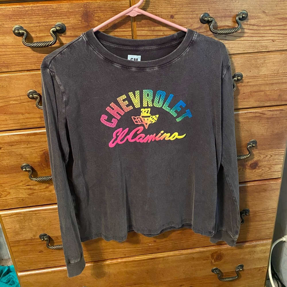 cute long sleeve shirt.